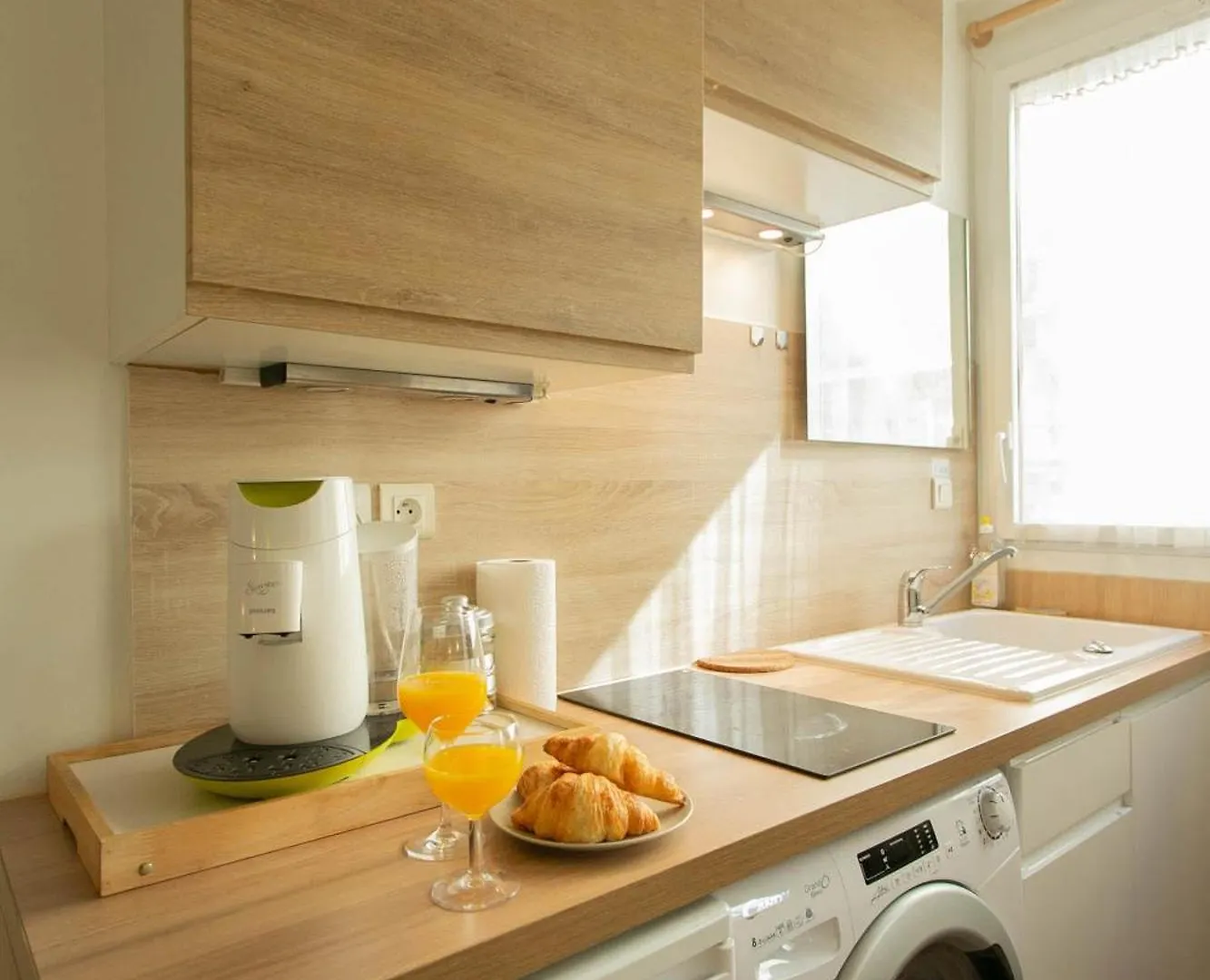 Champs Elysees & Arc De Triomphe - Studio - Cityapartmentstay