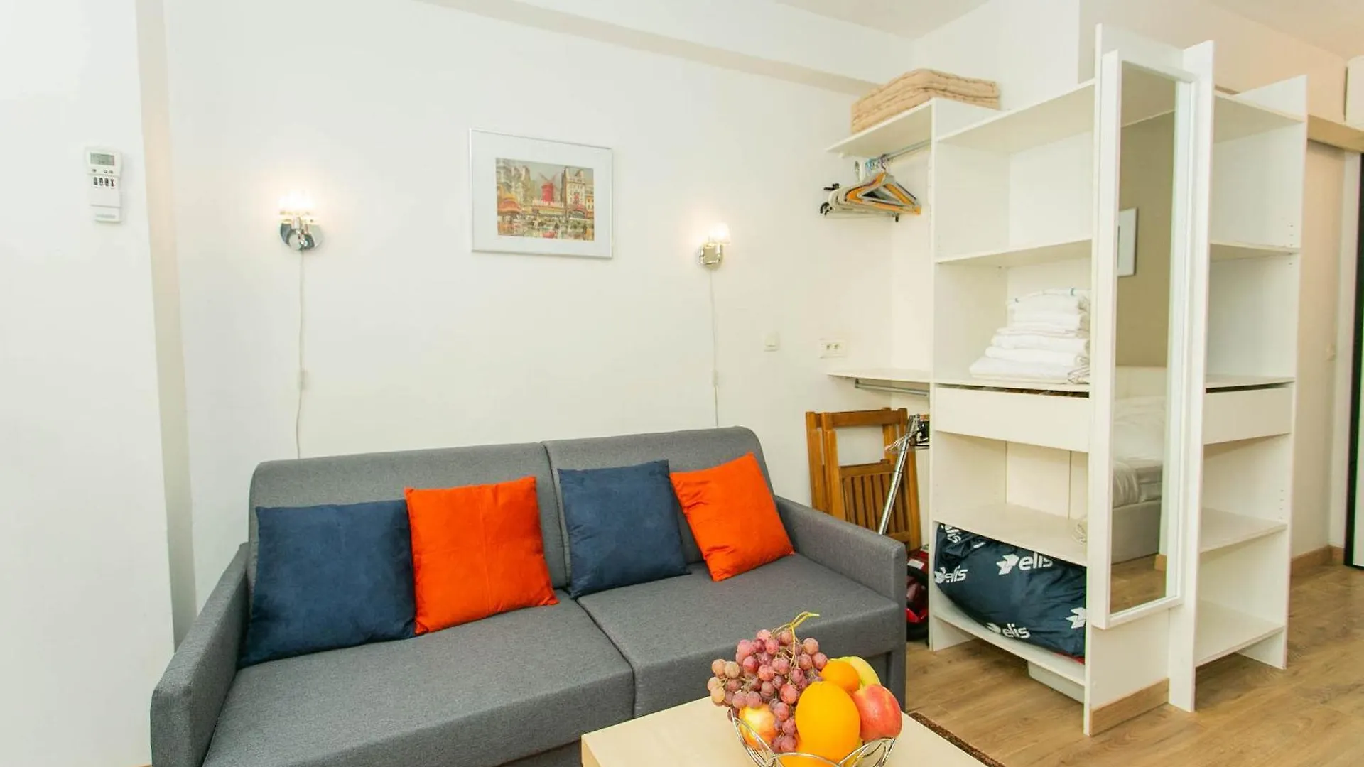 Champs Elysees & Arc De Triomphe - Studio - Cityapartmentstay